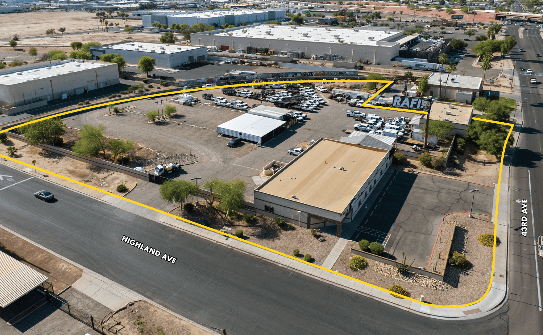 4714 N 43rd Ave Yard Property Leased in Grand Avenue Submarket
